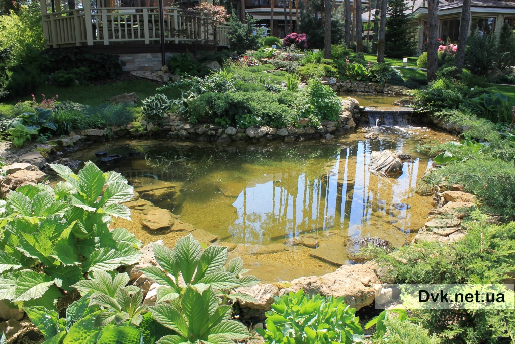 Creation of decorative and functional water bodies 